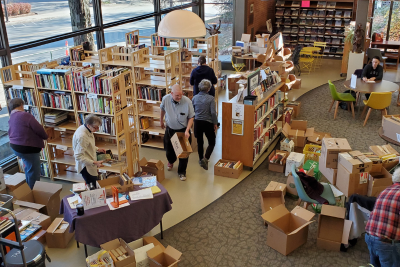 Friends-sale-3-2-ratio